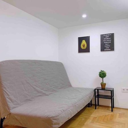 C Downtown Cozy Family Loft Apartment Budapest Exterior photo